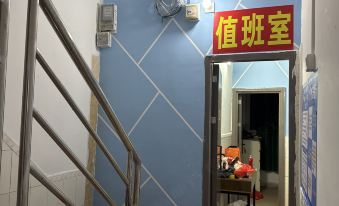 Youth Apartment (Xiayuan Subway Station Branch)