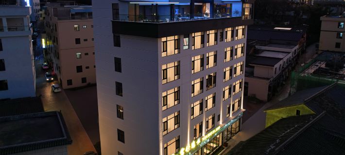 Mile Yunshu Yijing Hotel (Huquan Ecological Park Honghe Water Town) Hotels in Mile City