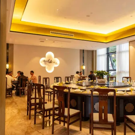 Panzhou Hanhua Garden Hot Spring Hotel