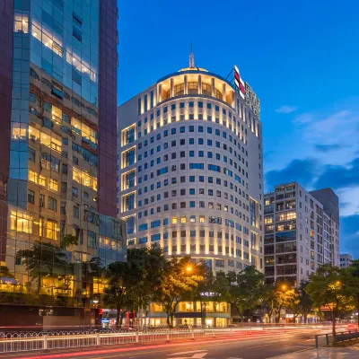 ECHIC Hotel (Guangzhou Beijing Road Pedestrian Street Yuexiu Park Branch) Hotels near Zhenhai Tower