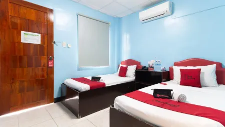 RedDoorz @ Picas Sagkahan Tacloban