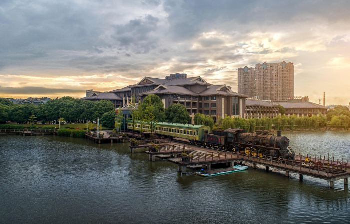 Tongquetai Jinling Grand Hotel
