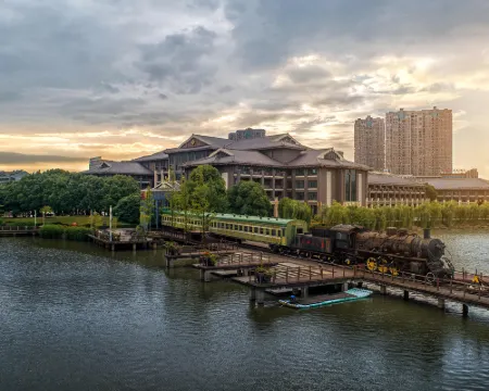 Tongquetai Jinling Grand Hotel Hotels in Tongling