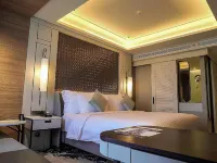 Mövenpick Surabaya City Hotel a Wonocolo