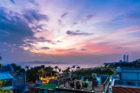 AMOY·Happiness Home Inn (Cozy Retreat Near the Sea, Huandao South Road)