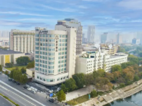 Zhengzhou Henan Provincial People's Hospital Jinshui Road Atour Hotel Hotels near Zhengzhou Huimin Middle School Education Group (Chengbei Road)