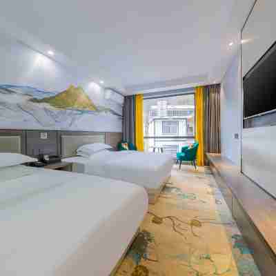 神農架枕夢度假酒店（木魚鎮汽車客運站店） Rooms