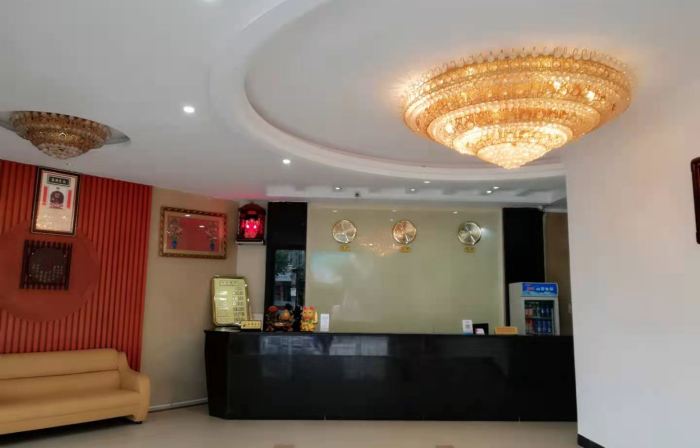 Wuxue Wenmin Business Hotel