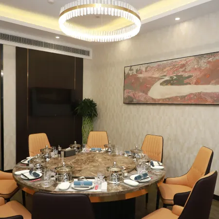 Hongda Business Hotel, Qixian