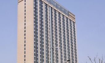 Huayu Star World Hotel (Xi'an International Port District Metro Station)