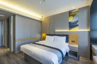 Homeinn Selected Hotel (Urumqi Xinbei Yuanchun Agricultural University Store)