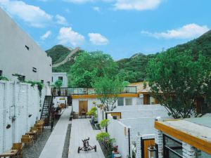 Hee Hee Boutique B&B (Badaling Shop)