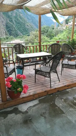 Jinchuan Gulinlou Homestay