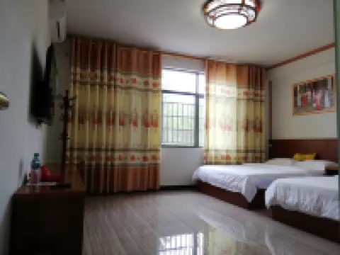 Shiniuzhai ancient costume Hotel