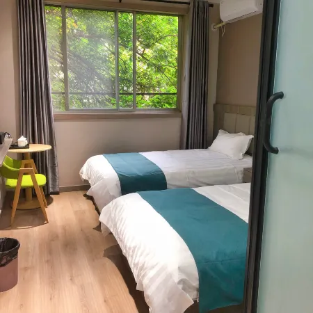 Zuoyou Homestay