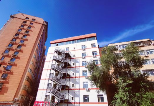 1. 샤오바이로우 호..