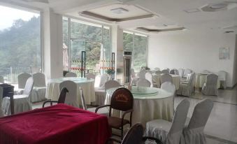 Wenchuan Fengjia Xiaoyuan Homestay