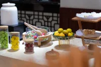 Yangjiang Gangwan Holiday Hotel