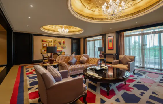 錦江インターナショナルホテル 贑州（カン州経済技術開発区商圏万達広場）