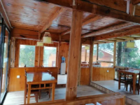 Shi Bingyunsu Heichong Homestay