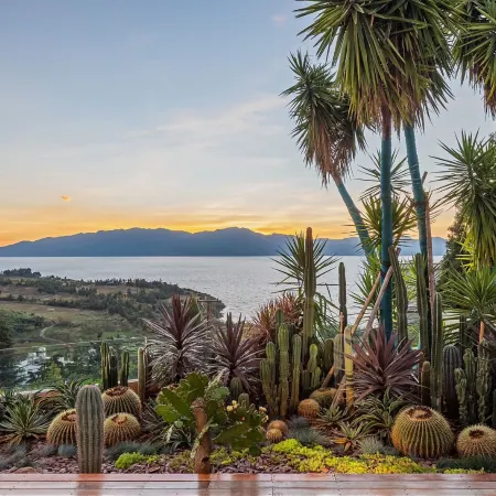 The Sunset Puyue Villa