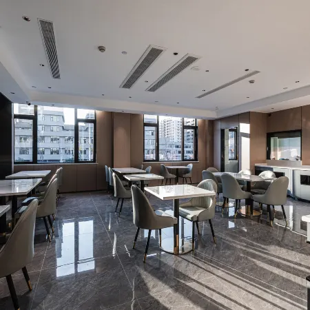 Shankee Collection Hotel (Longyou Hongmu Xiaozhen)