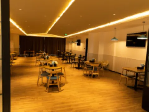 Ginza Jingsu Hotel (Mengyin Mengshan Lu Road Wenhe) Hotels in Mengyin