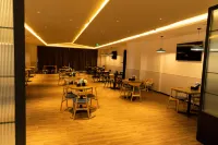 Ginza Jingsu Hotel (Mengyin Mengshan Lu Road Wenhe)