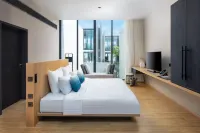 Oceanphere Pattaya Villa by Elite Suites - balcony