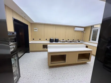 Qihang Zhixing Business Hotel