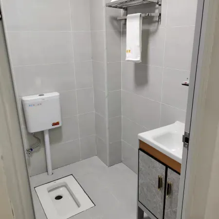 Qingchuan Hotel Отели в г. Пинцзян