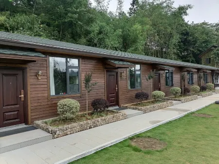 Yongtai Linshuishan Residential Sum Отели рядом с достопримечательностью «Chixixiang»