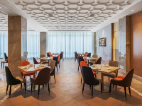 Vienna International Hotel (Genghong Avenue Branch, Gedian Development Zone) فنادق في أه جَو