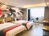 Junyi Hotel (West Ujimqin Xuefu Garden)