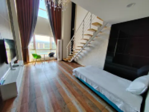 琪瑞LOFT公寓（霍爾果斯國門景區店） 酒店