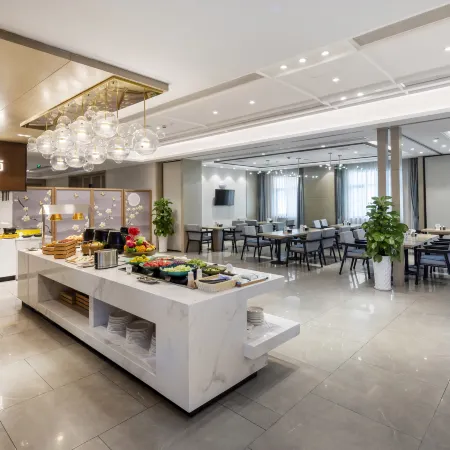 Starway Hotel (Yuyao Zhongan Times Square)