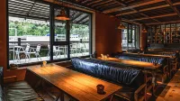 Lotus‘s Secret Hotel