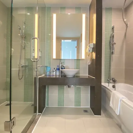 Holiday Inn Express PANJIN DOWNTOWN by IHG