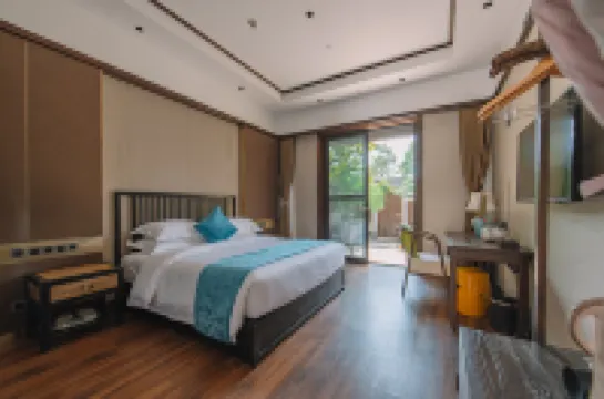 Yangzhou Tangcheng Shuiyun Resort Hotel Hotels near Museum of Han Guangling King