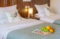 A cloud inn in Shaxi ancient town Hotels in Jianchuan