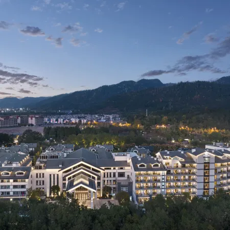 DoubleTree by Hilton Taizhou Shenxianju