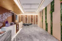 麗楓飯店（昆明長水國際機場航廈鉑港現代廣場店）