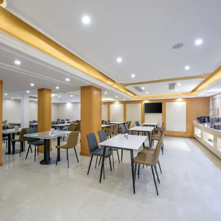 Vienna International Hotel (Fuzhou Wusi Road Store)