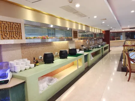 Dehe Business Hotel Quanzhou Quangang Branch Отели рядом с достопримечательностью «Quangang Botanical Garden»