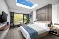 Fuyang Yuyin Blue Homestay (Tianmu Hunan Mountain Bamboo Sea Scenic Area) - bar