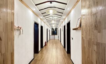 Huixian Yunquan Express Hotel