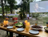 Laohegou International Ecology Campsite Hotel di Pingwu