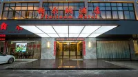 Bolna Hotel (Longnan City Dongjiang Township) - Bergblick