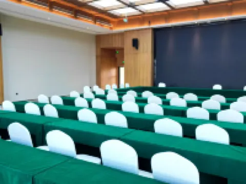 Yunmeng Lu Lake Resort Hotel Hotels in Pengze
