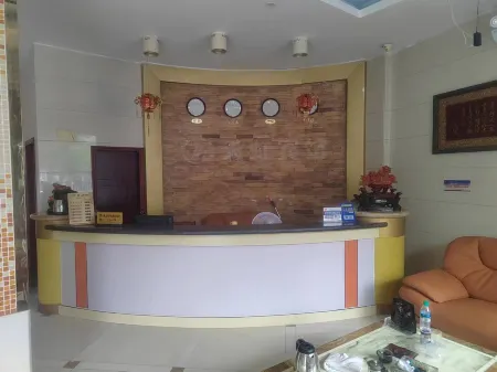 Simon Mido Cinema Hotel Отели рядом с достопримечательностью «Zhu De Commander in Chief Mrs. Xiao Jufang Former Residence»